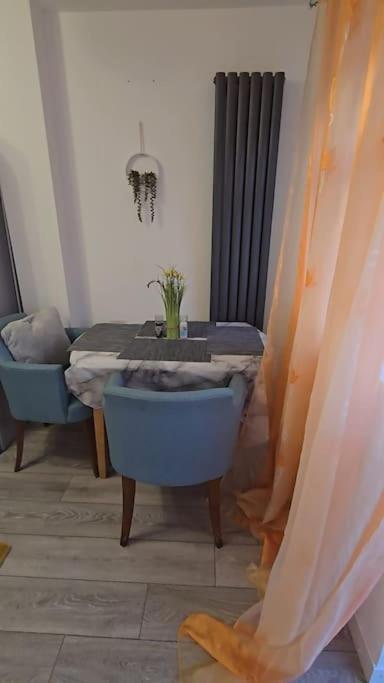 Cozy Flat 1 Bedroom Hucclecote Exteriér fotografie